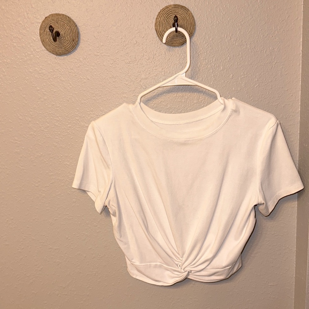 crop top